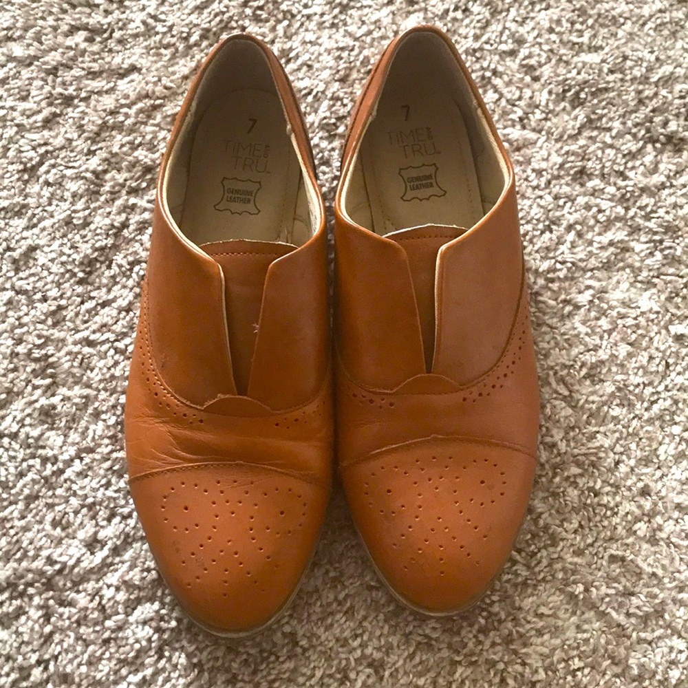 Brown oxfords